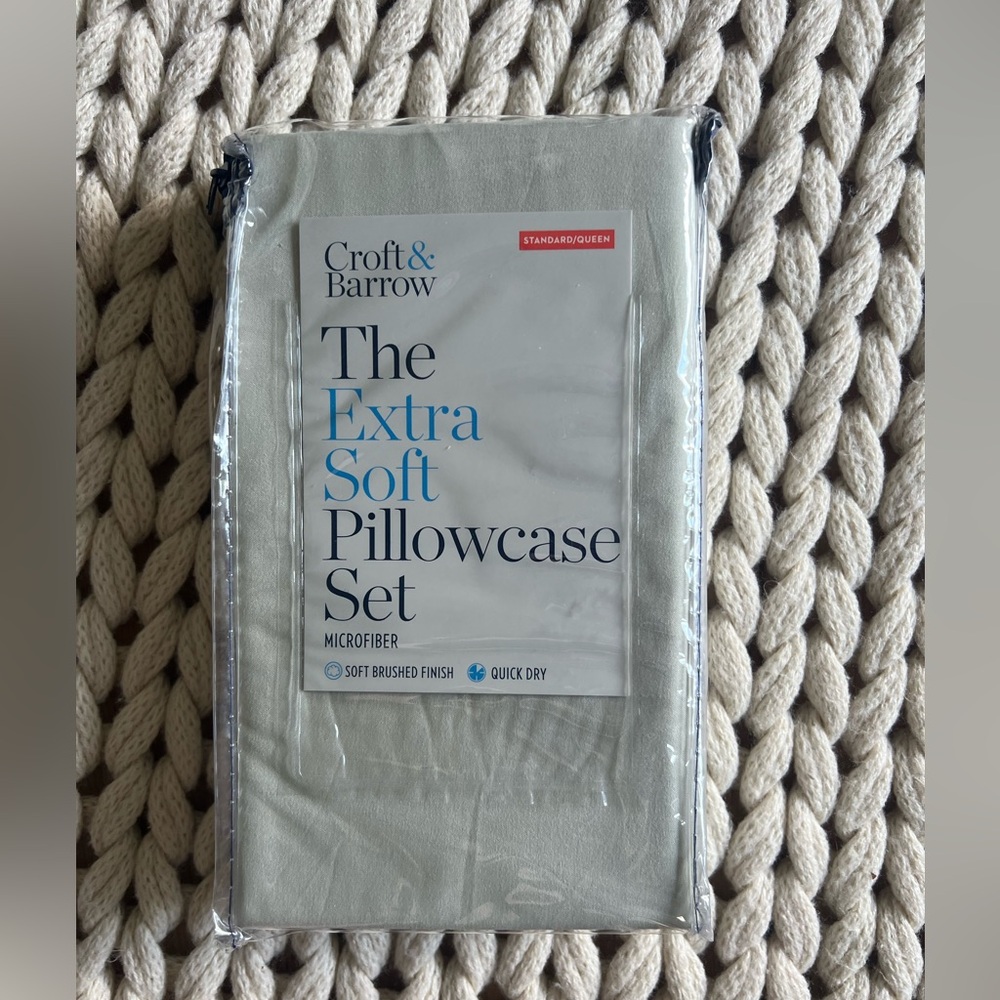 Croft & Barrow Extra Soft Pillowcase Set in Light Gray
